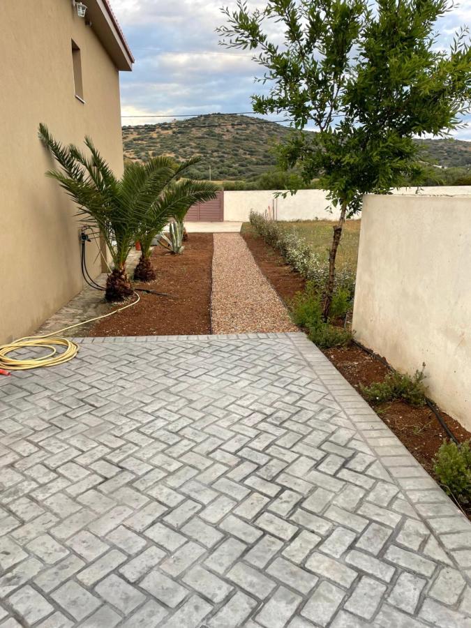 Saint George Family House Villa Palaiá Fókaia Екстериор снимка