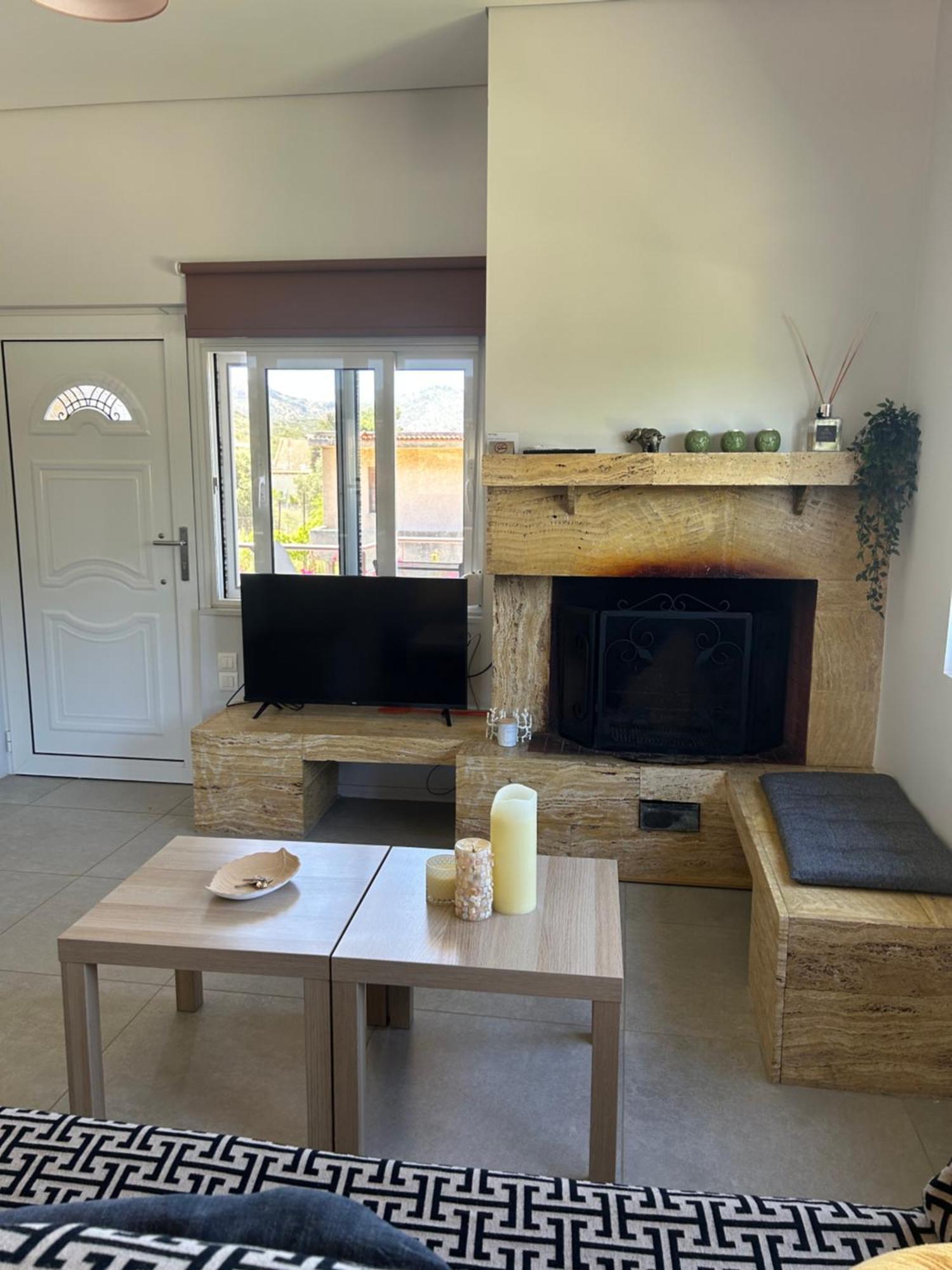 Saint George Family House Villa Palaiá Fókaia Екстериор снимка